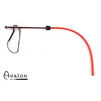 Avalon - WURM - Sort og rød 1-halet silikonflogger med metall håndtak